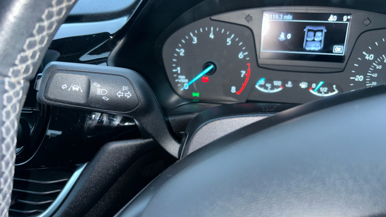 Ford Fiesta 1.1 Zetec 3dr Petrol Hatchback